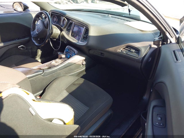 Продажа на аукционе авто 2022 Dodge Challenger Gt, vin: 2C3CDZJGXNH108862, номер лота: 44679335