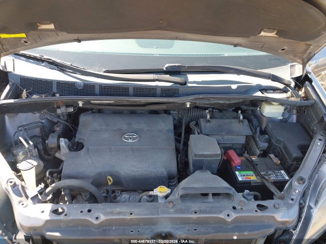 Toyota Sienna Se 8 Passenger 2015 5TDXK3DC0FS657904 Image 10