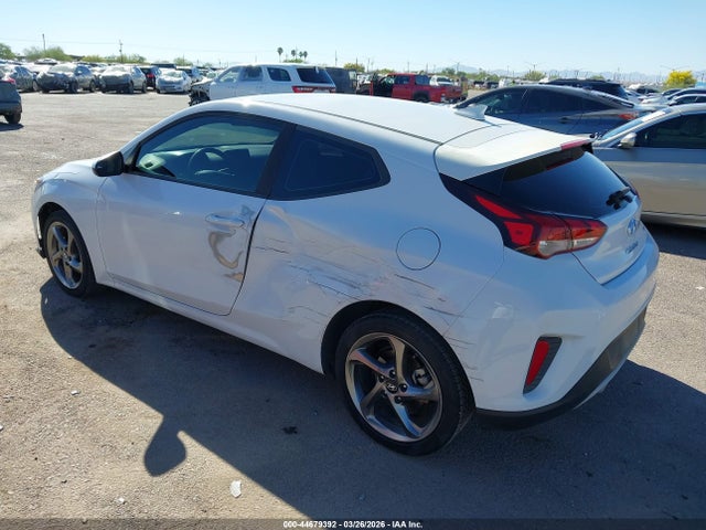 2019 HYUNDAI VELOSTER KMHTG6AF4KU018684 Photo 2