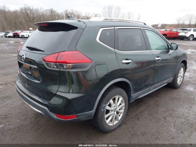 44679412 :رقم المزاد ، 5N1AT2MV8JC703824 vin ، 2018 Nissan Rogue Sv مزاد بيع
