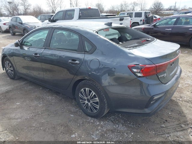2021 Kia Forte Fe მანქანა იყიდება აუქციონზე, vin: 3KPF24AD4ME368501, აუქციონის ნომერი: 44679439