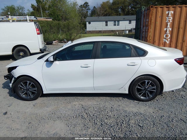 Aukcja sprzedaży 2023 Kia Forte Lxs, vin: 3KPF24AD9PE589967, numer aukcji: 44679454
