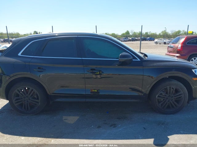 WA1BNAFY7K2026299 Audi Q5 45 Premium