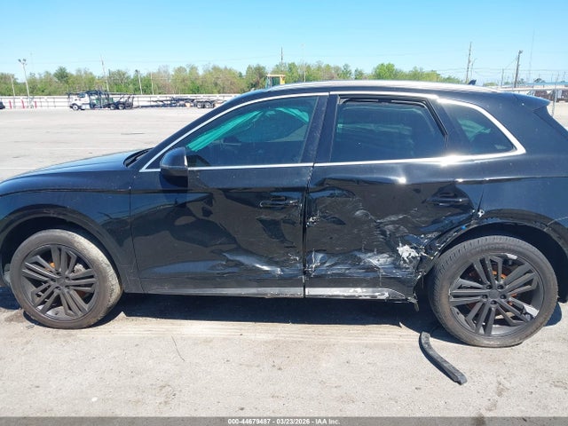 WA1BNAFY7K2026299 Audi Q5 45 Premium