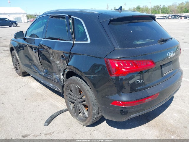 2019 AUDI Q5 WA1BNAFY7K2026299 Photo 2