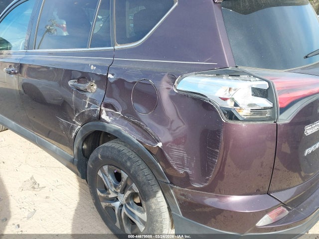 Продажа на аукционе авто 2017 Toyota Rav4 Le, vin: 2T3ZFREV6HW335222, номер лота: 44679505