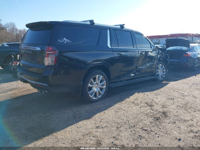 2021 CHEVROLET SUBURBAN 1GNSKGKLXMR135272 Photo 3