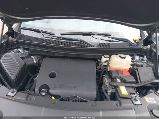1GNEVGKW1LJ323979 Chevrolet Traverse Awd Lt Cloth
