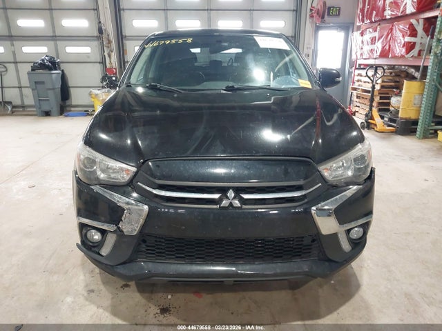 JA4AP3AW5JZ036827 Mitsubishi Outlander Sport 2.4 Se