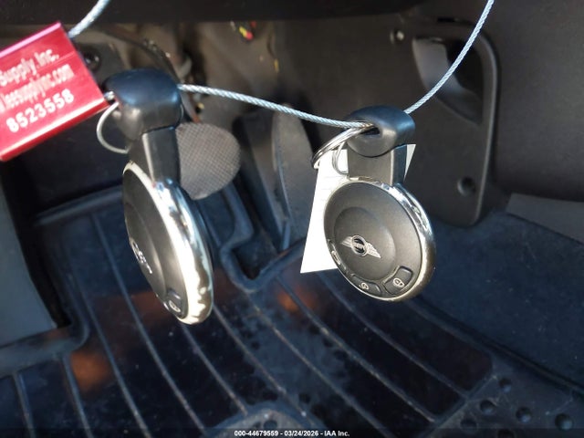 2009 MINI COOPER WMWMF33509TW79494 Photo 10
