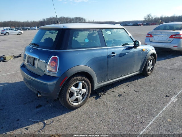 2009 MINI COOPER WMWMF33509TW79494 Photo 3