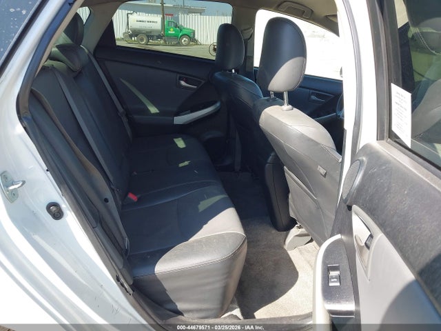 Toyota Prius Five 2015 JTDKN3DU5F0394869 Image 8
