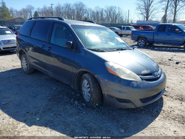 2010 TOYOTA SIENNA 5TDKK4CC2AS320502