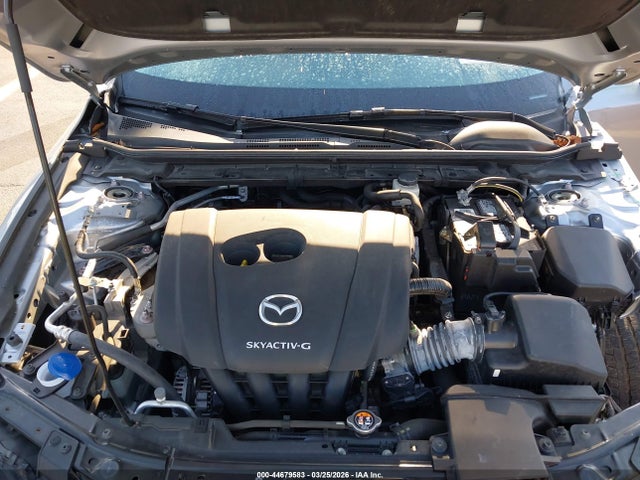 44679583 :رقم المزاد ، JM1BPAA72M1343110 vin ، 2021 Mazda Mazda3 2.0 مزاد بيع