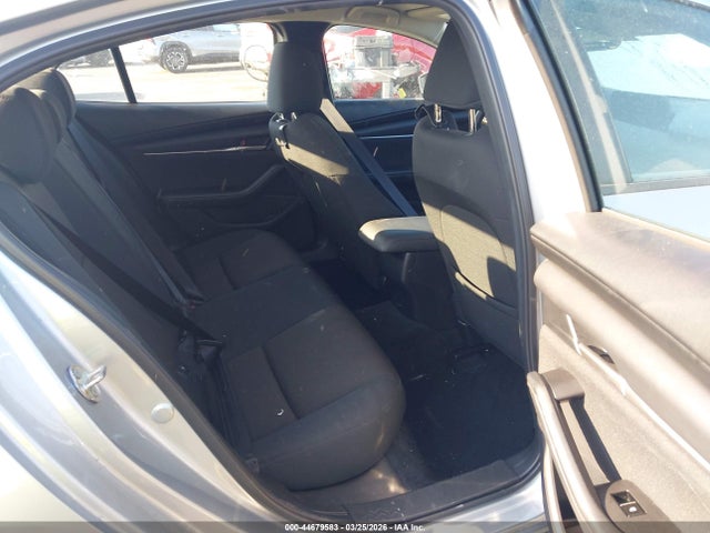 44679583 :رقم المزاد ، JM1BPAA72M1343110 vin ، 2021 Mazda Mazda3 2.0 مزاد بيع