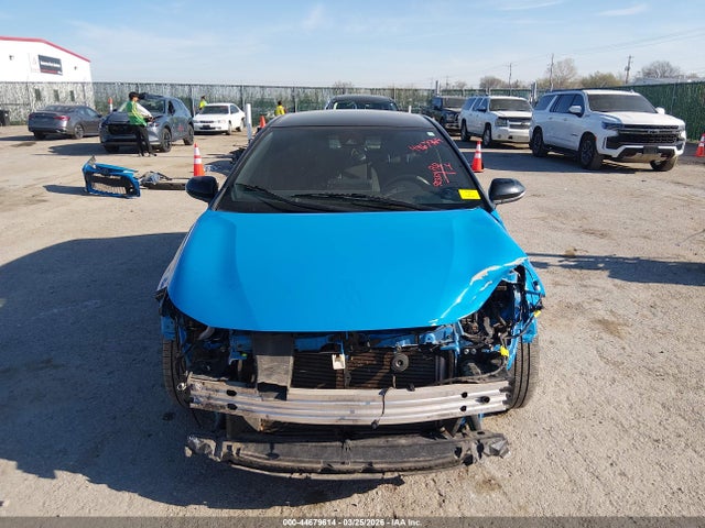 JTND4MBE1M3132741 Toyota COROLLA SE