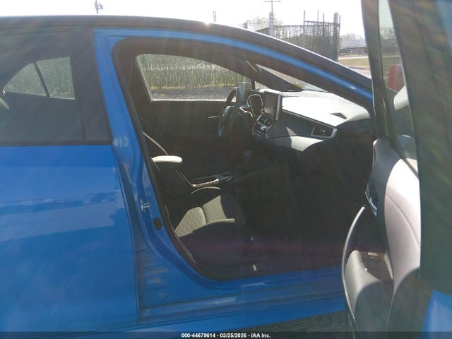 JTND4MBE1M3132741 Toyota COROLLA SE