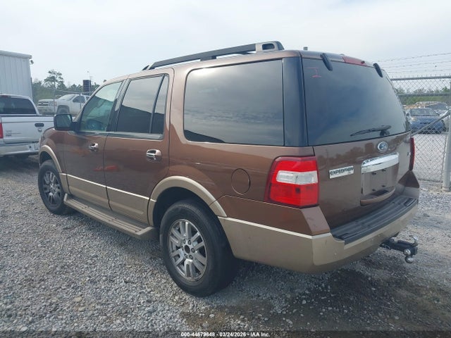 2011 FORD EXPEDITION 1FMJU1H52BEF43995 Photo 2