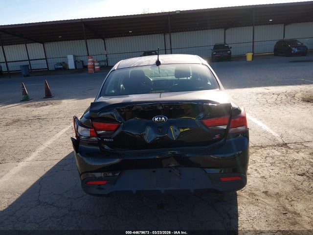 3KPA24AB6JE077034 KIA RIO S