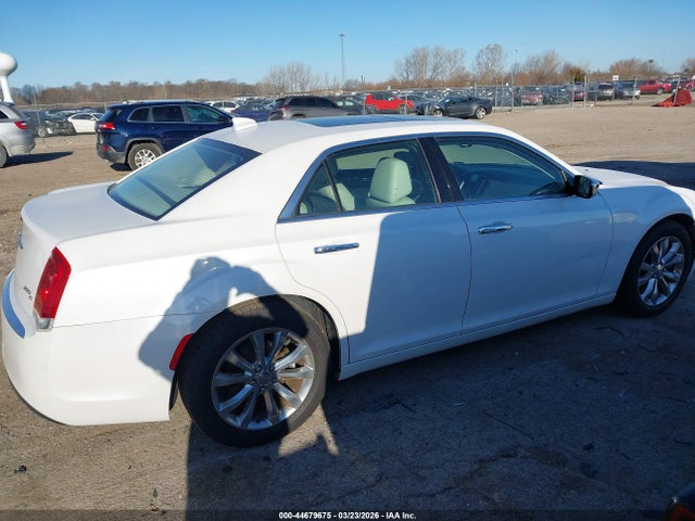 Продаж на аукціоні авто 2015 Chrysler 300c Awd, vin: 2C3CCAKG9FH899602, номер лоту: 44679675