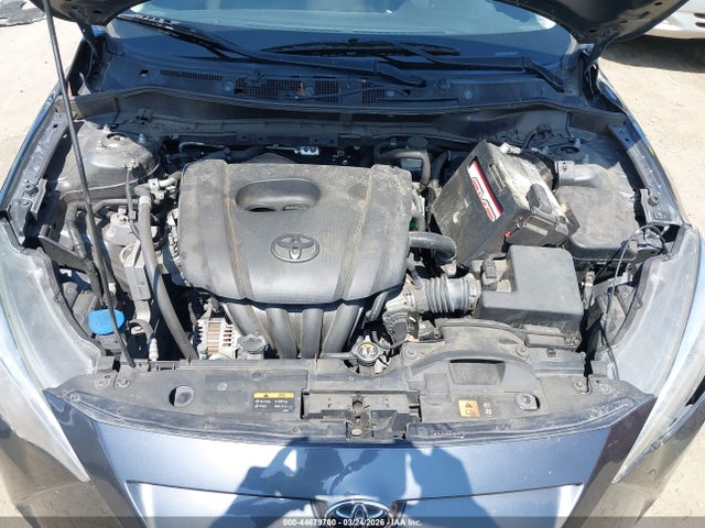 3MYDLBYVXJY318995 Toyota YARIS IA