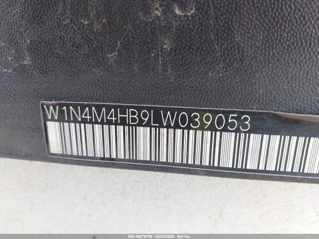 2020 Mercedes-benz Glb 250 4matic მანქანა იყიდება აუქციონზე, vin: W1N4M4HB9LW039053, აუქციონის ნომერი: 44679759