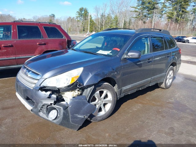 Subaru Outback 2.5i Limited 2014 4S4BRBLC0E3311218 Image 2