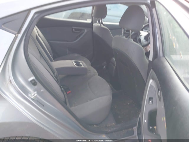 2015 Hyundai Elantra Se მანქანა იყიდება აუქციონზე, vin: 5NPDH4AE8FH647334, აუქციონის ნომერი: 44679778