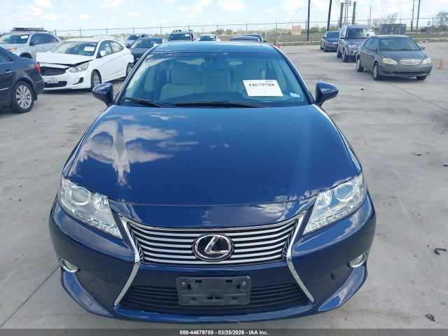 Продажа на аукционе авто 2013 Lexus Es 350, vin: JTHBK1GG7D2022551, номер лота: 44679788