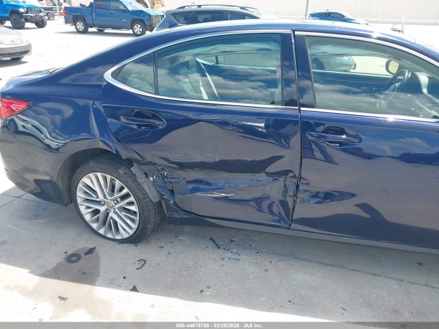 Продажа на аукционе авто 2013 Lexus Es 350, vin: JTHBK1GG7D2022551, номер лота: 44679788