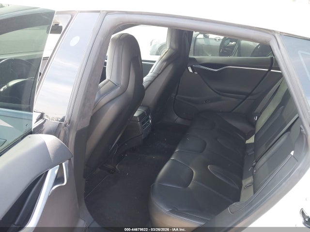 44679822 :رقم المزاد ، 5YJSA1E23HF177936 vin ، 2017 Tesla Model S 100d/60d/75d/90d/p100d مزاد بيع