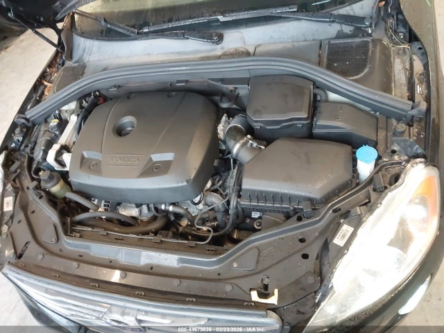 2017 VOLVO XC60 YV440MRU8H2087884 Photo 9