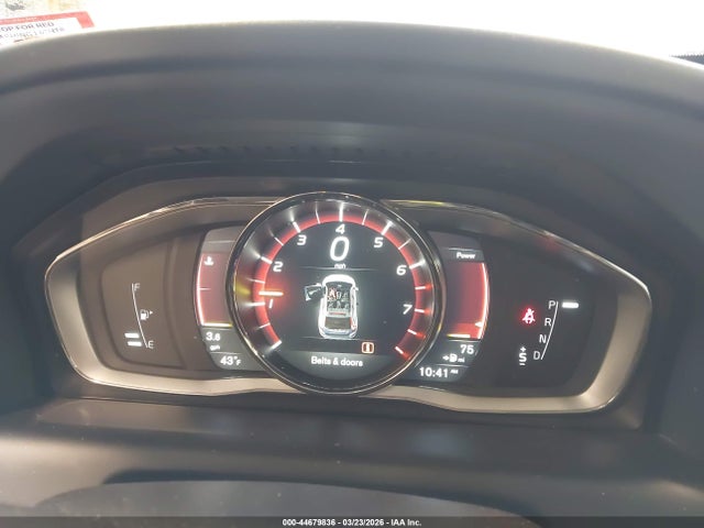 2017 VOLVO XC60 YV440MRU8H2087884 Photo 6