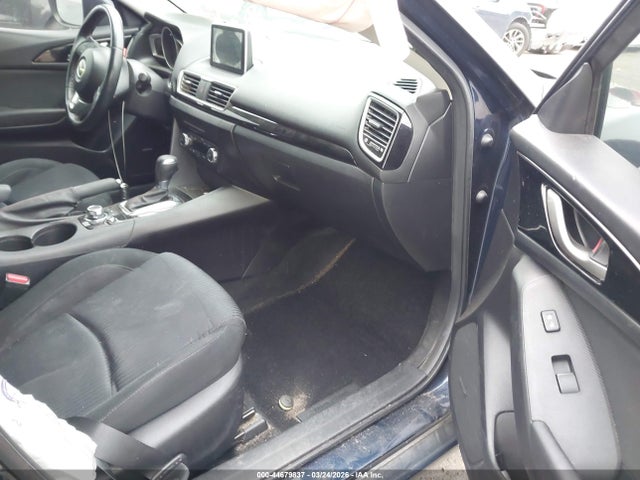 2016 Mazda Mazda3 I Touring მანქანა იყიდება აუქციონზე, vin: 3MZBM1W77GM302560, აუქციონის ნომერი: 44679837