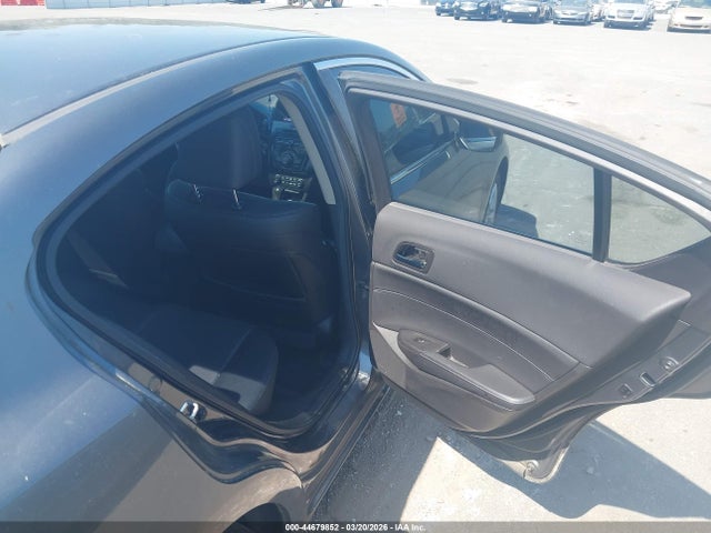 2013 Acura Ilx Hybrid 1.5l მანქანა იყიდება აუქციონზე, vin: 19VDE3F75DE300308, აუქციონის ნომერი: 44679852