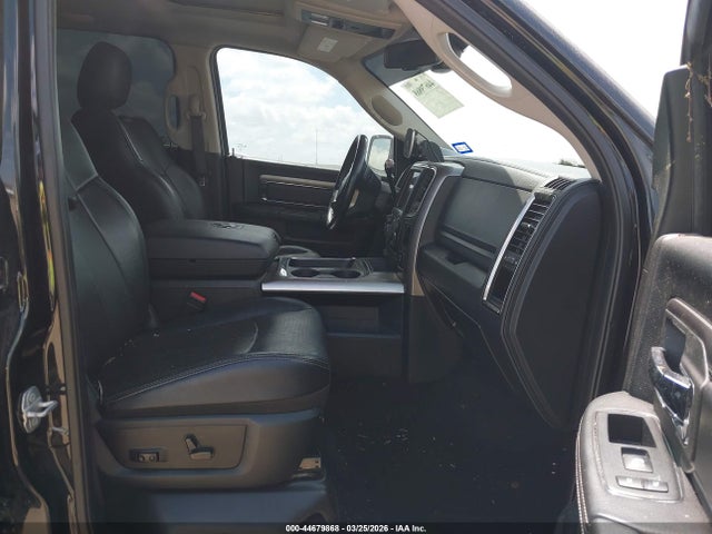 Продажа на аукционе авто 2018 Ram 2500 Laramie  4x4 6'4 Box, vin: 3C6UR5FL0JG405981, номер лота: 44679868