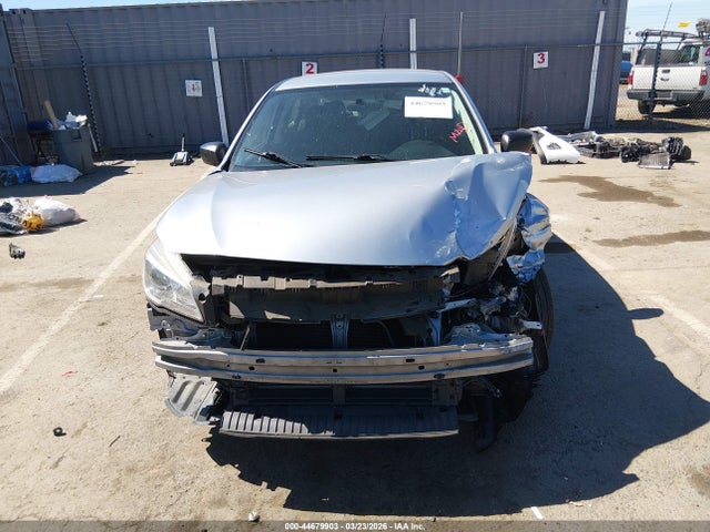 2015 Subaru Legacy 2.5i მანქანა იყიდება აუქციონზე, vin: 4S3BNAA69F3004283, აუქციონის ნომერი: 44679903