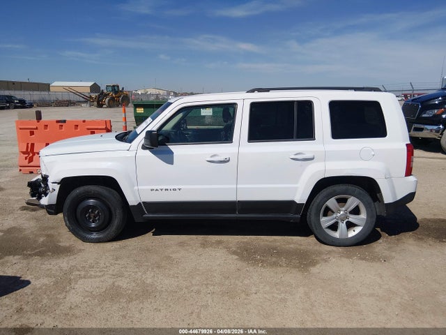 2014 Jeep Patriot Latitude მანქანა იყიდება აუქციონზე, vin: 1C4NJPFA7ED617925, აუქციონის ნომერი: 44679926