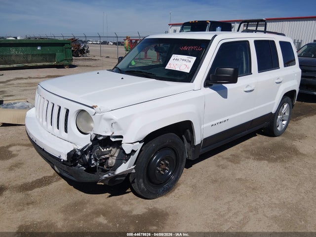 2014 Jeep Patriot Latitude მანქანა იყიდება აუქციონზე, vin: 1C4NJPFA7ED617925, აუქციონის ნომერი: 44679926