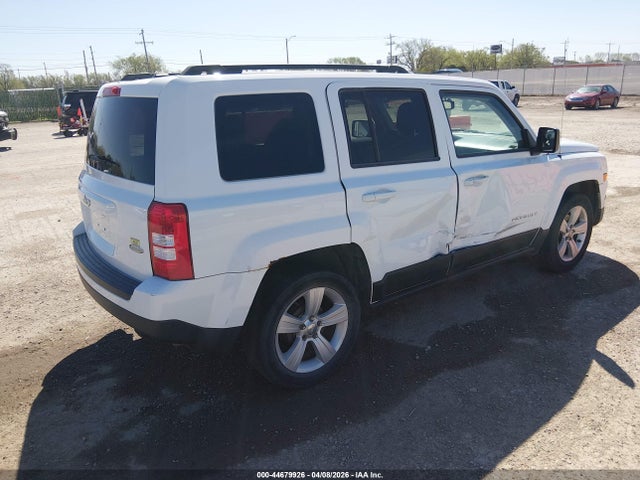 2014 Jeep Patriot Latitude მანქანა იყიდება აუქციონზე, vin: 1C4NJPFA7ED617925, აუქციონის ნომერი: 44679926