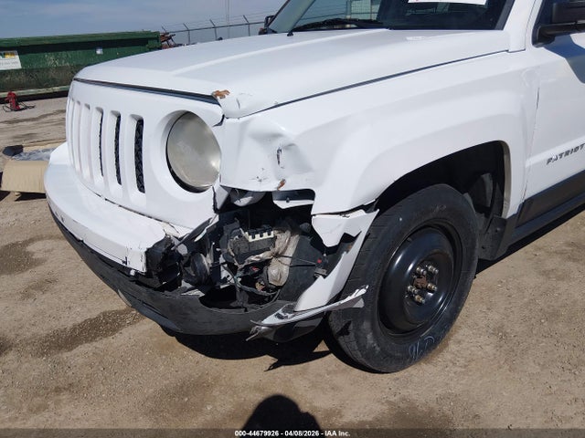 2014 Jeep Patriot Latitude მანქანა იყიდება აუქციონზე, vin: 1C4NJPFA7ED617925, აუქციონის ნომერი: 44679926