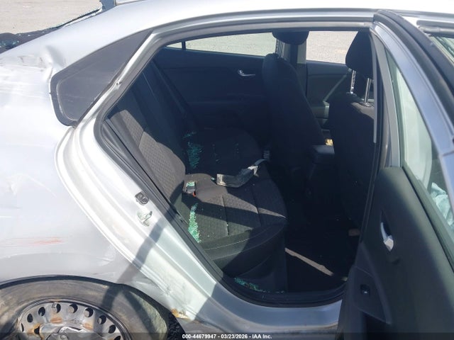 44679947 :رقم المزاد ، 3KPA24AD7ME395587 vin ، 2021 Kia Rio S مزاد بيع