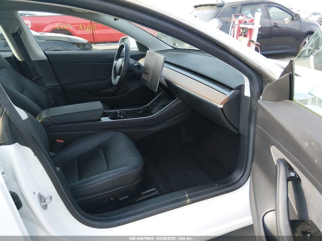 Продажа на аукционе авто 2019 Tesla Model 3 Long Range/performance, vin: 5YJ3E1EB4KF452987, номер лота: 44679954