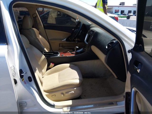 2007 LEXUS IS 350 JTHBE262172009821 Photo 4