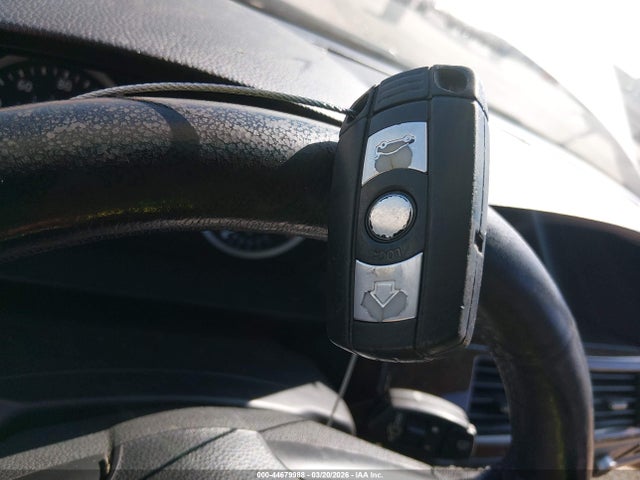 2007 BMW 550I WBANB53537CP07877 Photo 10