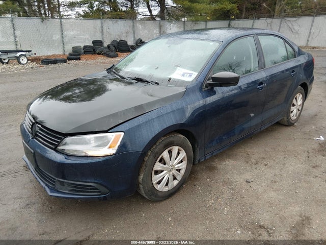Продажа на аукционе авто 2013 Volkswagen Jetta 2.0l S, vin: 3VW2K7AJ6DM403371, номер лота: 44679989