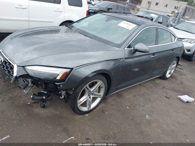 Продаж на аукціоні авто 2021 Audi A5 Sportback Premium Plus 45 Tfsi Quattro S Tronic, vin: WAUFACF52MA003765, номер лоту: 44680011