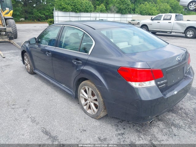 2013 Subaru Legacy 2.5i Premium მანქანა იყიდება აუქციონზე, vin: 4S3BMBB67D3019983, აუქციონის ნომერი: 44680023