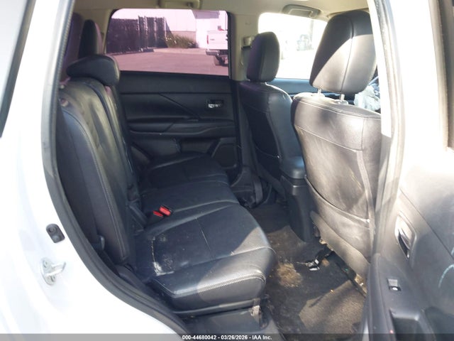 2017 MITSUBISHI OUTLANDER JA4AD3A39HZ068026 Photo 7