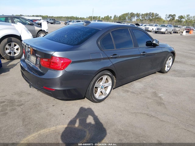 Продаж на аукціоні авто 2014 Bmw 320i, vin: WBA3B1C57EPV79424, номер лоту: 44680073